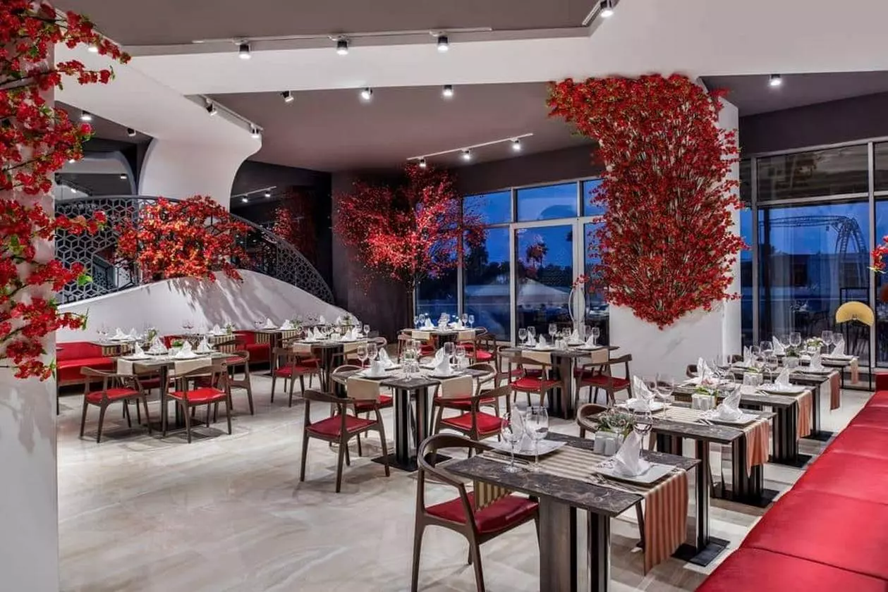 DELHINBEGRAND_SHABAVIZ (52).jpg